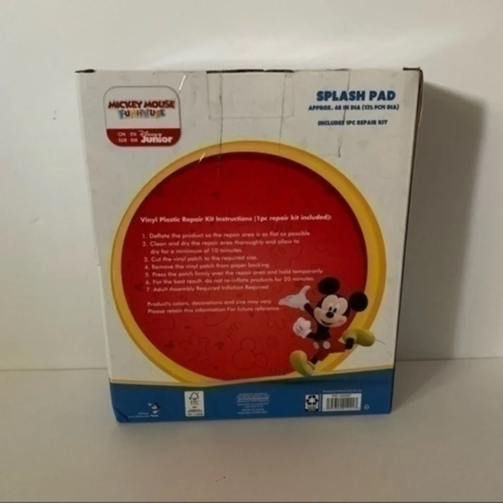 NIB. DISNEY Mickey Mouse Splash Pad